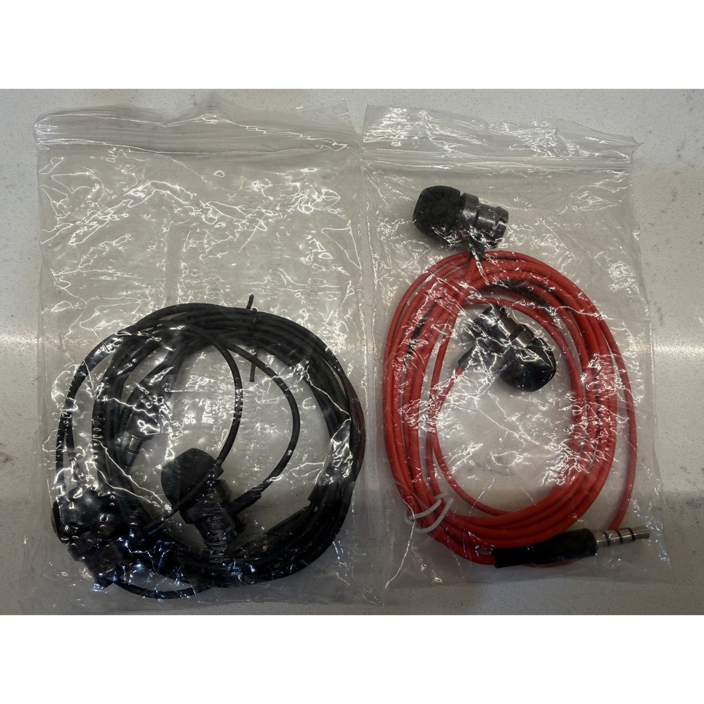 2 pairs of Earbuds AUX 3.5mm Wired Earphones airplane travel - Picture 2 of 2